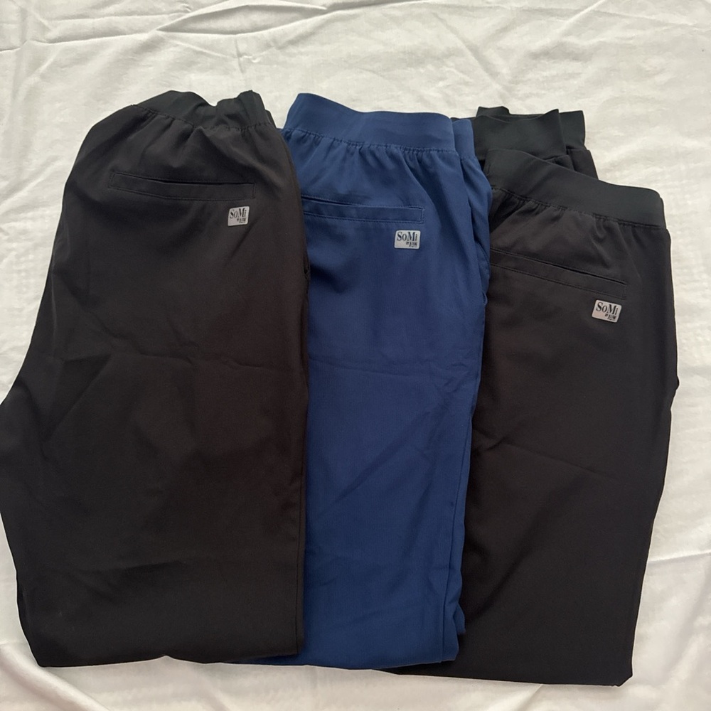 Women's Black and Blue Somi MDT  Scrubs Sz Med